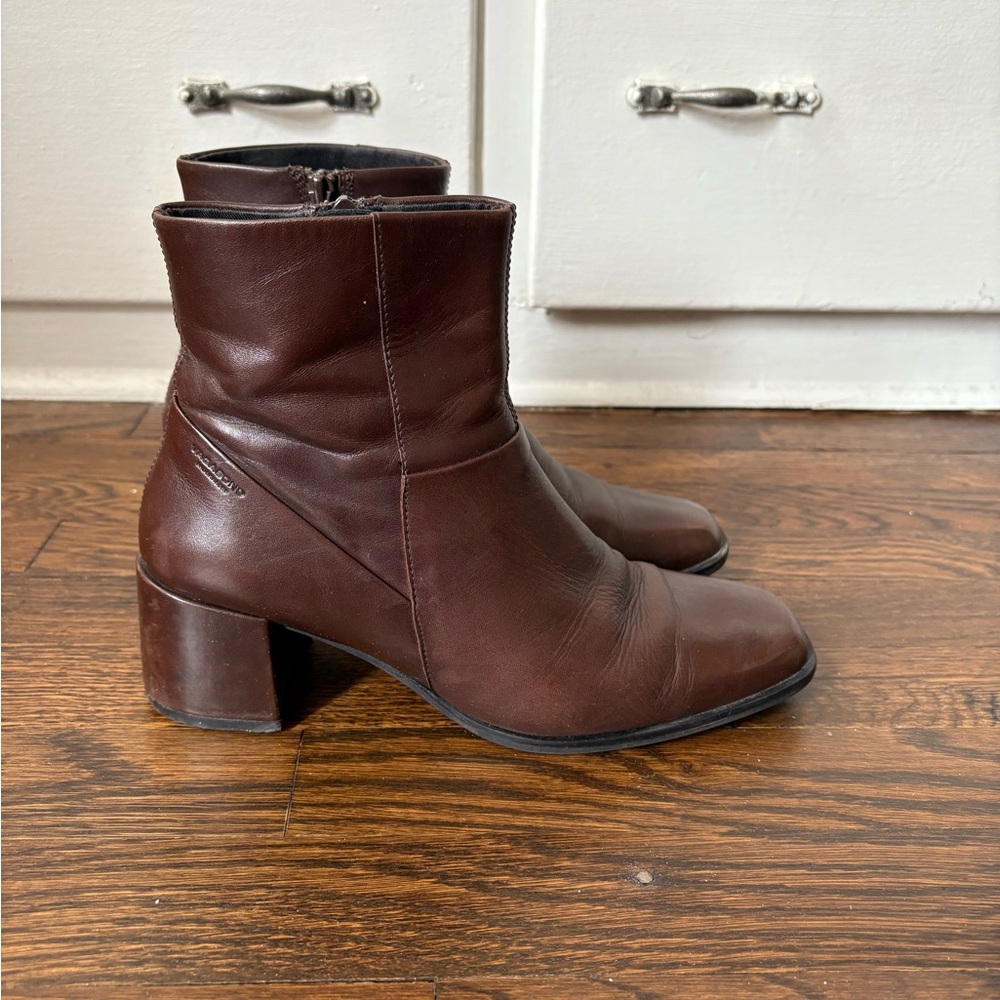 Vagabond Brown Leather Boots
